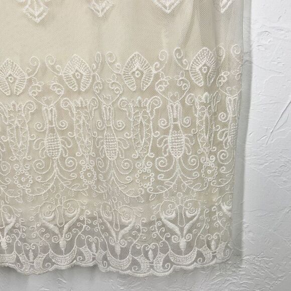 Chico’s Off White Mesh Lace Layered Short Sleeve Top Medium - Picture 3 of 6